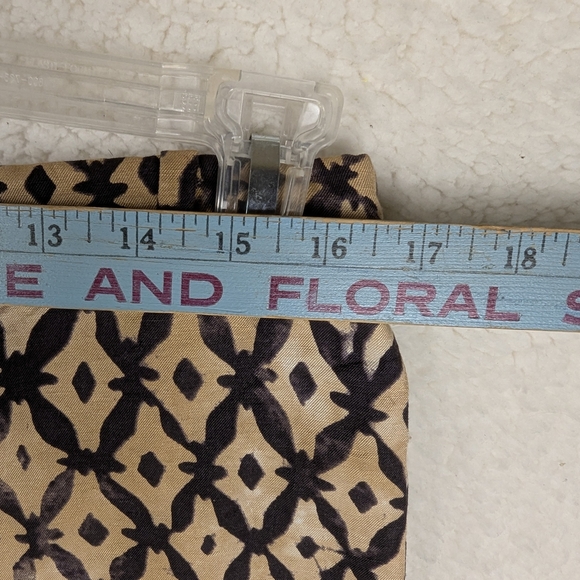 J. Crew Black and Tan High Waist Geometric Shorts SZ 6 silk linen - Picture 6 of 11